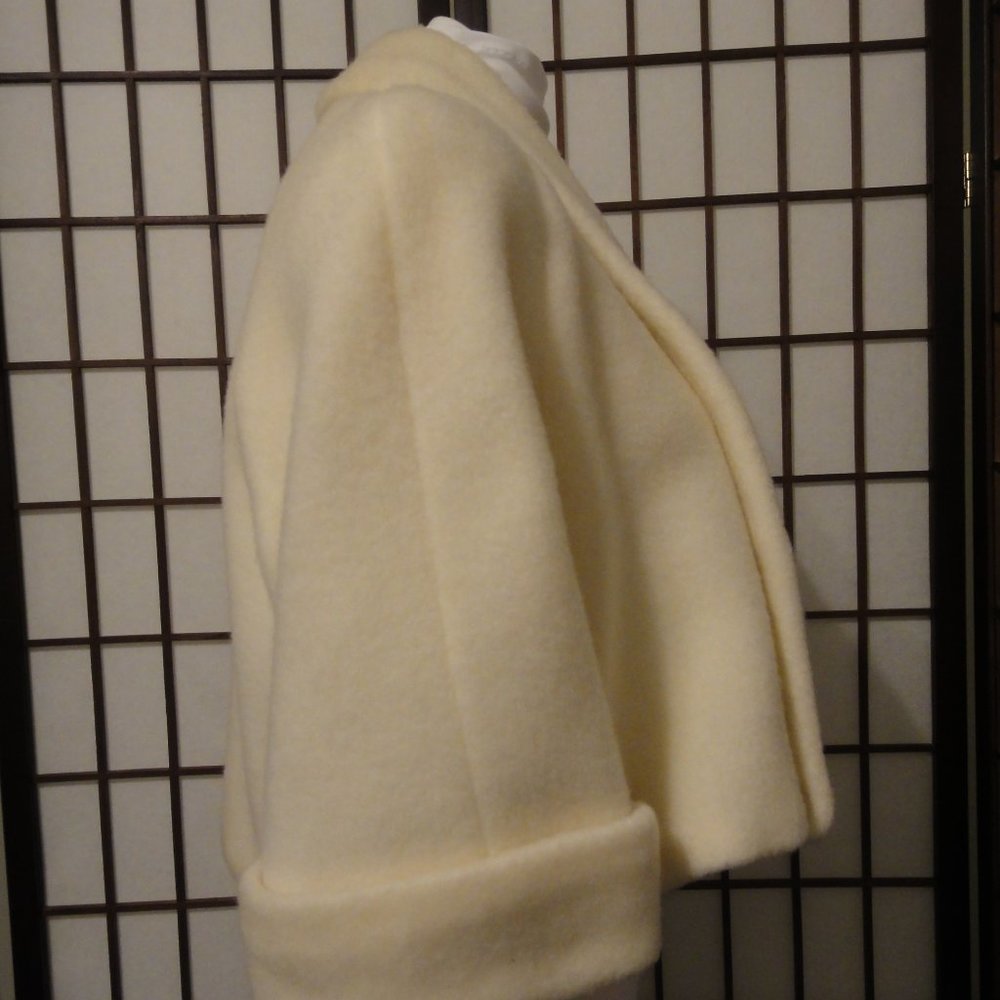 Rhapsody Elbow Sleeve Fleece Waist Length Jacket - Picture 2 of 10